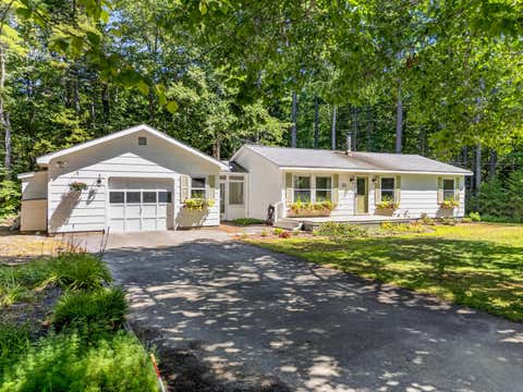 Photo of 23 Nichols Road, Boothbay, ME 04544 (MLS # 1677242)