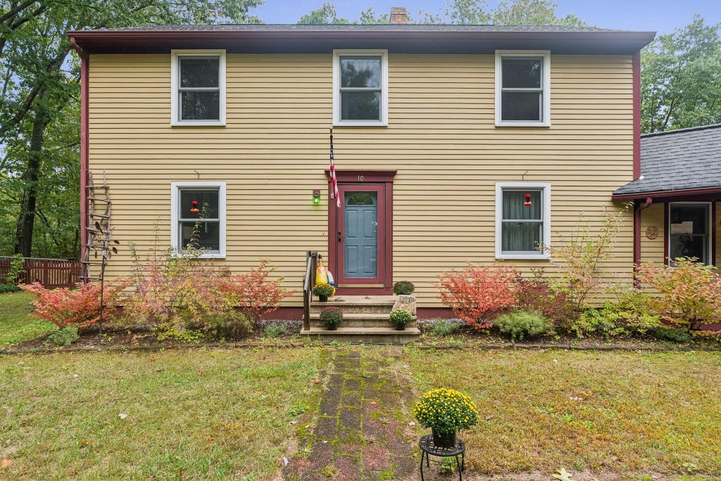 Photo of 10 Portage Way, Kennebunk, ME 04043 (MLS # 1682658)
