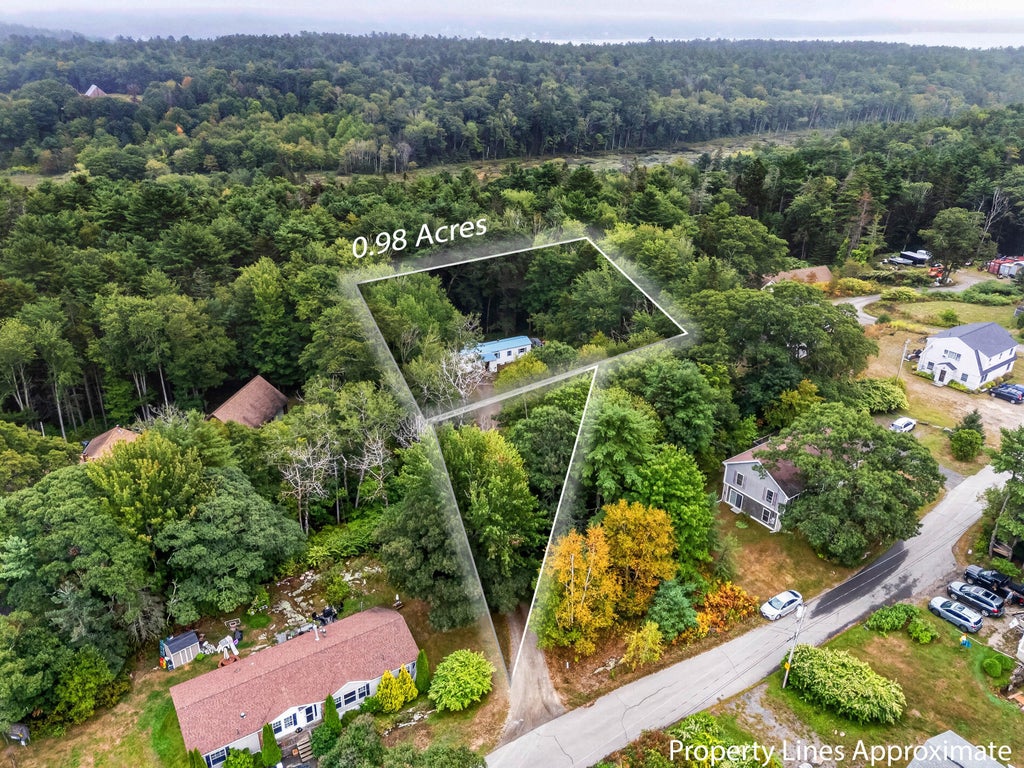 Photo of 8 Highland Park Road, Boothbay Harbor, ME 04538 (MLS # 1679503)