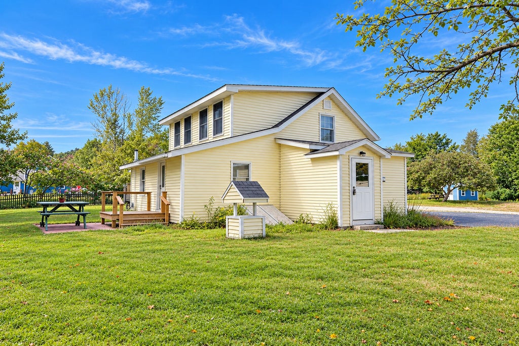 Photo of 9 Fiske Lane, Blue Hill, ME 04614 (MLS # 1681929)