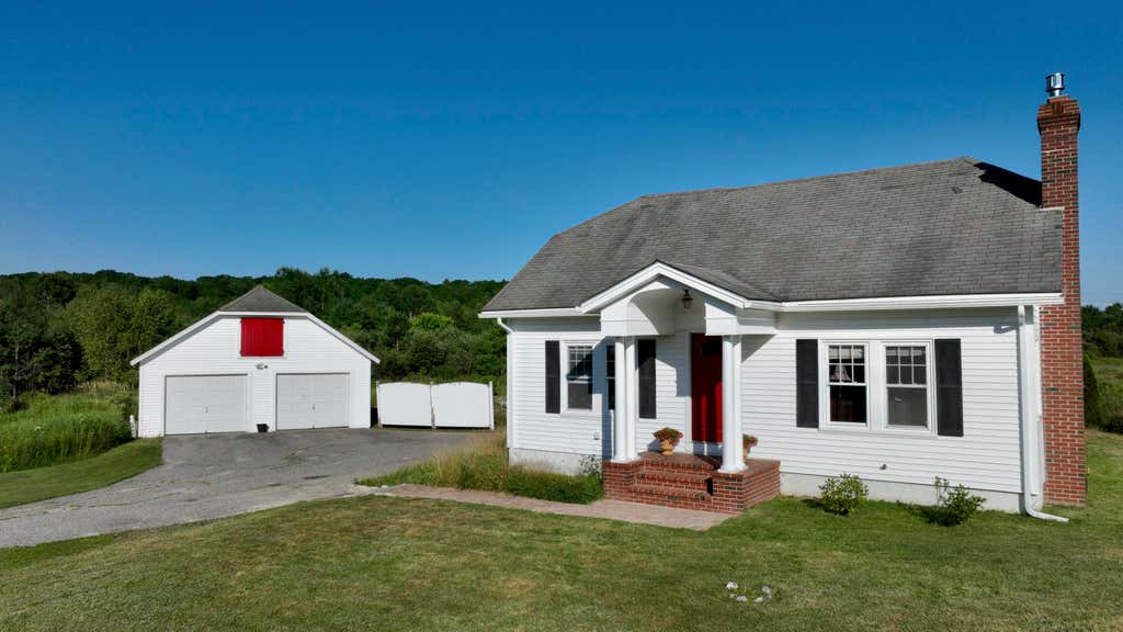 Photo of 509 Stackpole Road, Durham, ME 04222 (MLS # 1673147)