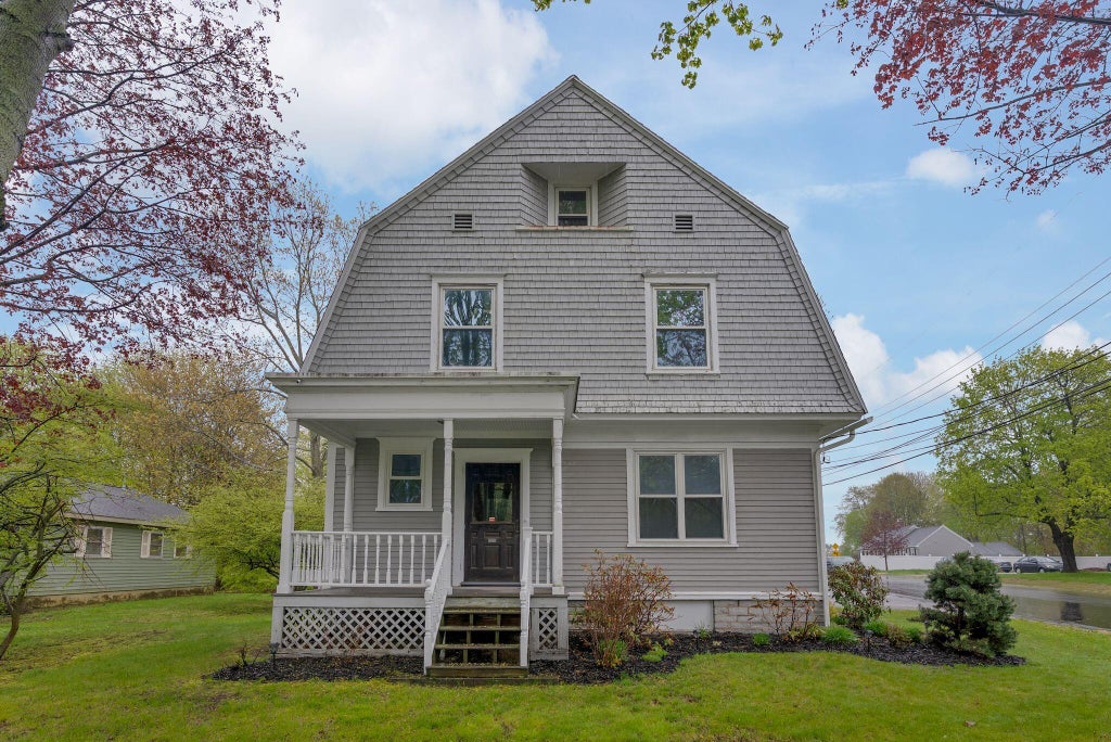 Photo of 621 Main Street, Lewiston, ME 04240 (MLS # 1662959)