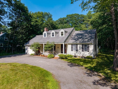Photo of 16 River Bend Drive, Kennebunk, ME 04043 (MLS # 1671274)