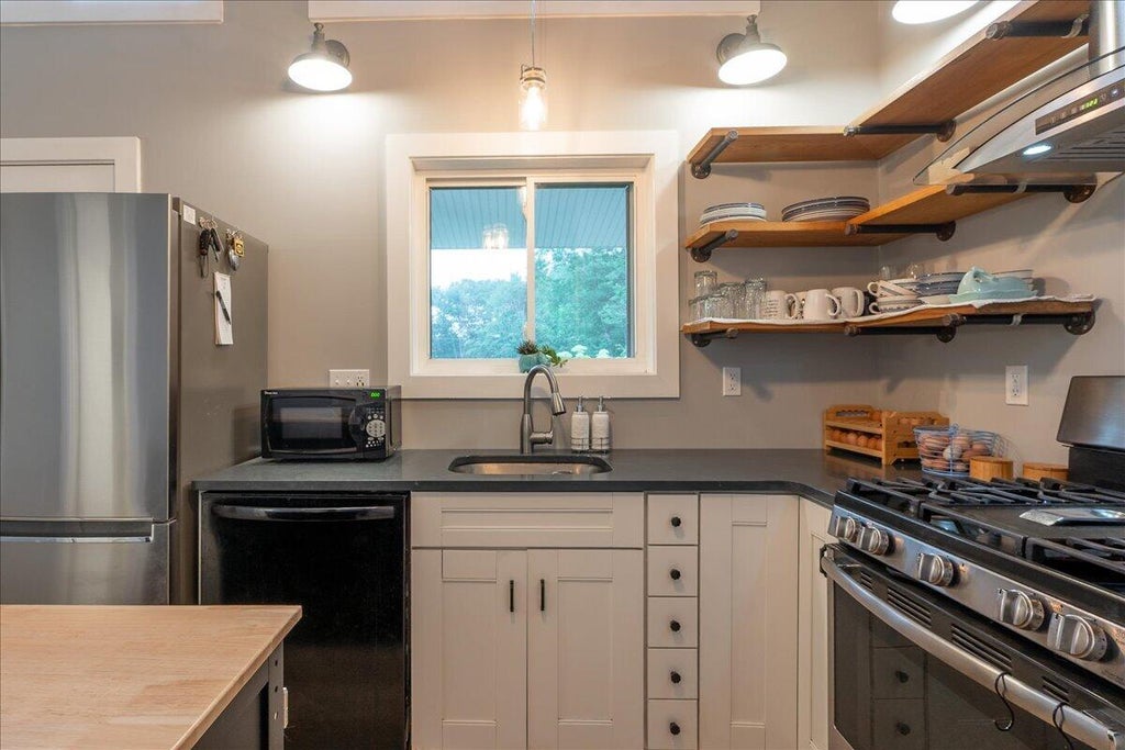 Photo of 8 Cobb Hill Road, Camden, ME 04843 (MLS # 1669389)