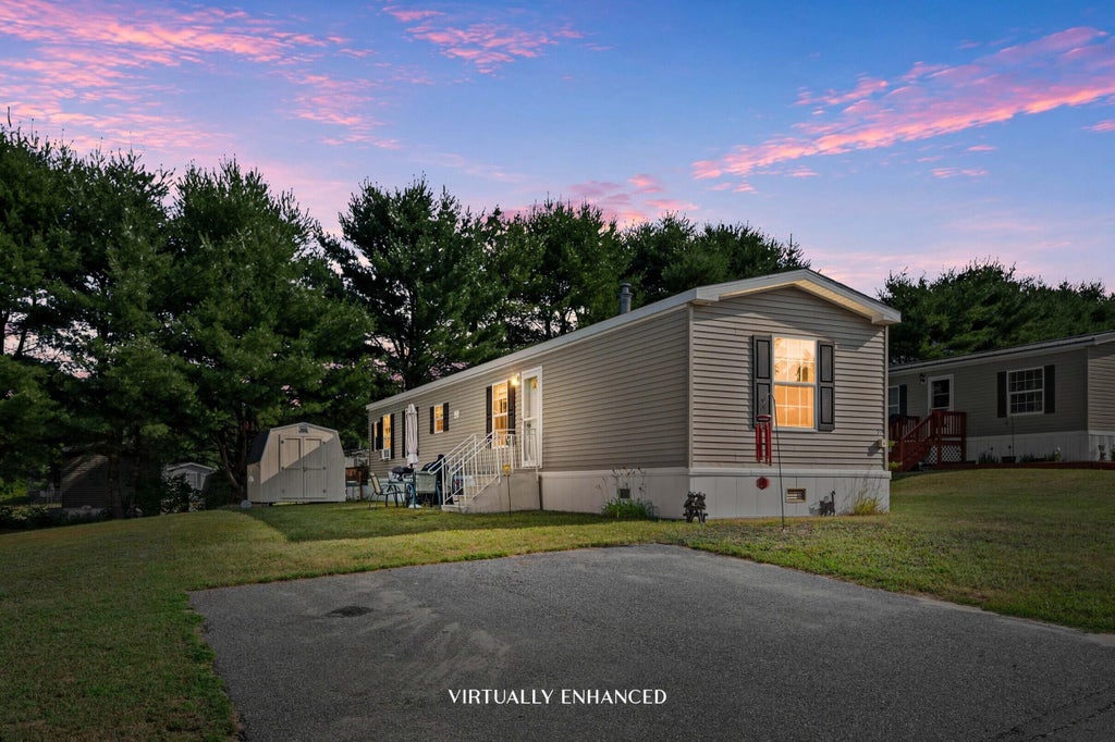 Photo of 21 Purington Avenue, Mechanic Falls, ME 04256 (MLS # 1672510)