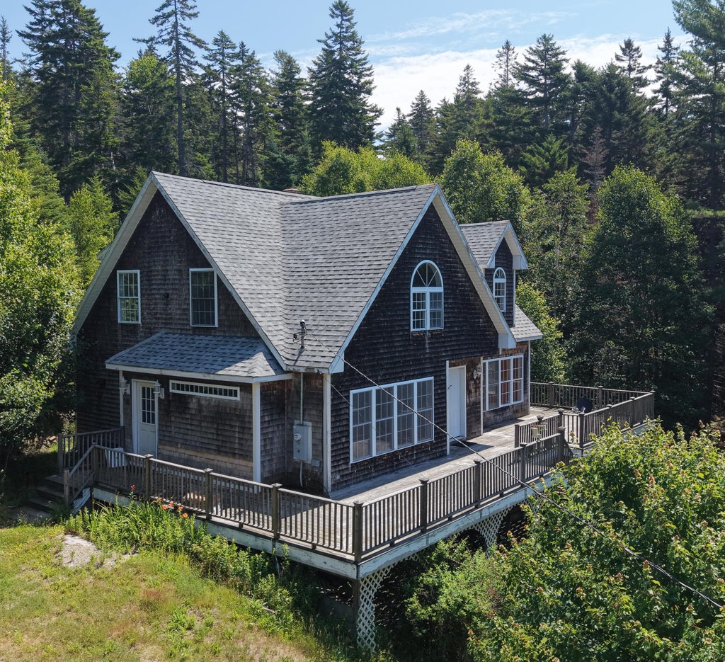 Photo of 439 Calderwood Neck Road, Vinalhaven, ME 04863 (MLS # 1671658)