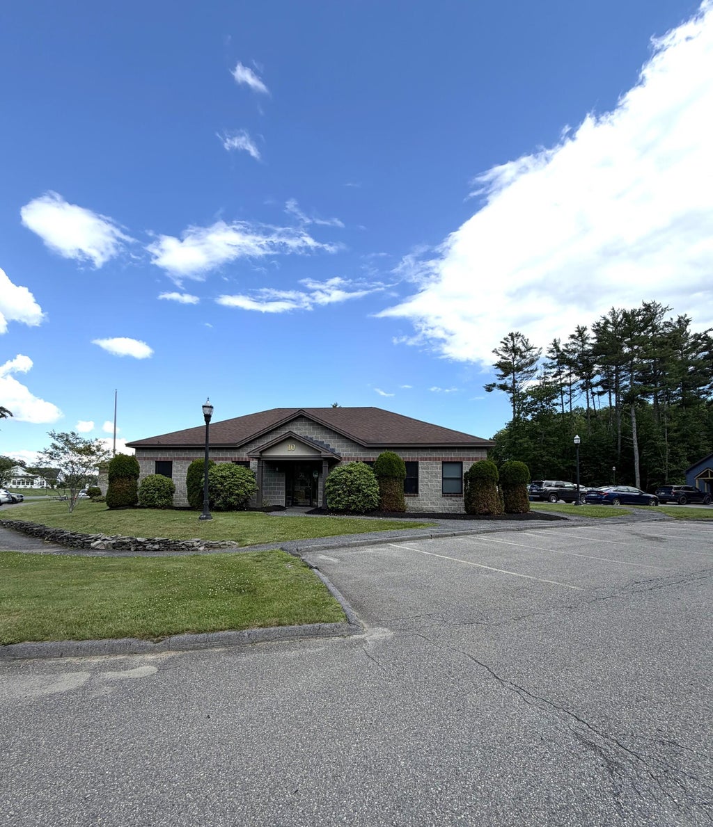 Photo of 10 Evergreen Drive, Oakland, ME 04963 (MLS # 1668880)