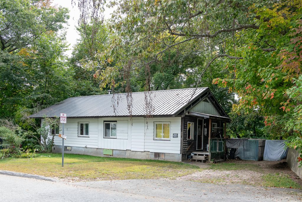Photo of 23 Osgood Avenue, Mexico, ME 04257 (MLS # 1652659)