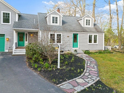 Photo of 183 Mountain Road, Falmouth, ME 04105 (MLS # 1662405)