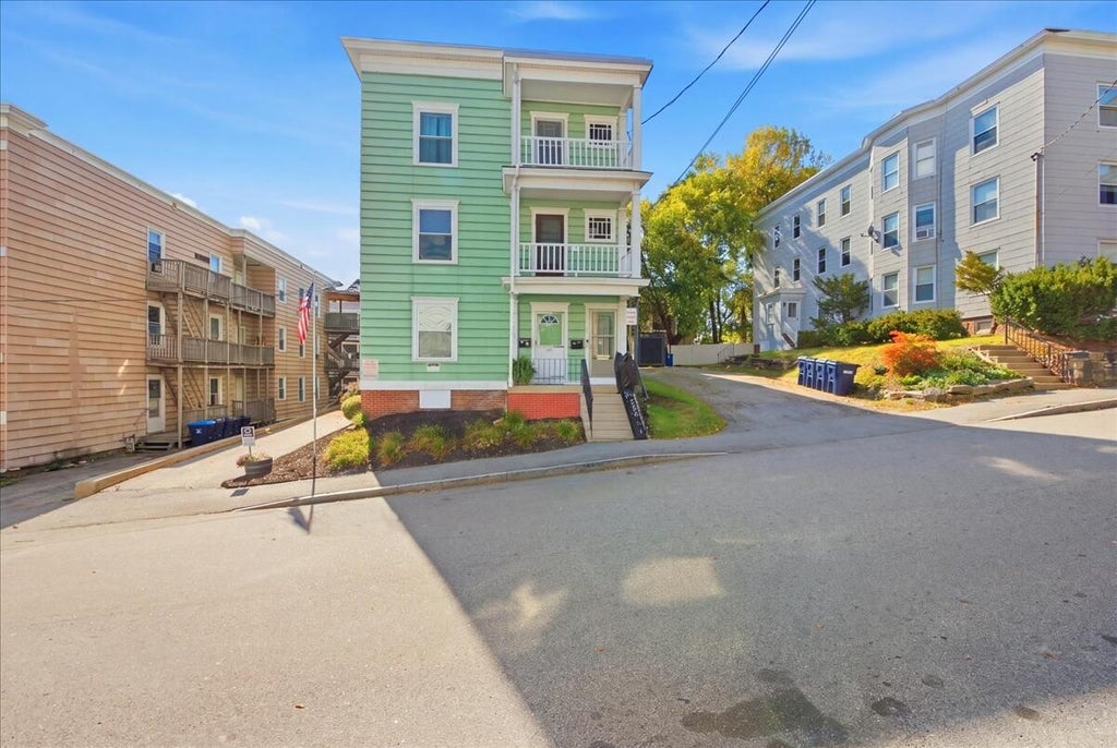 Photo of 17 Bradley Street, Lewiston, ME 04240 (MLS # 1681510)