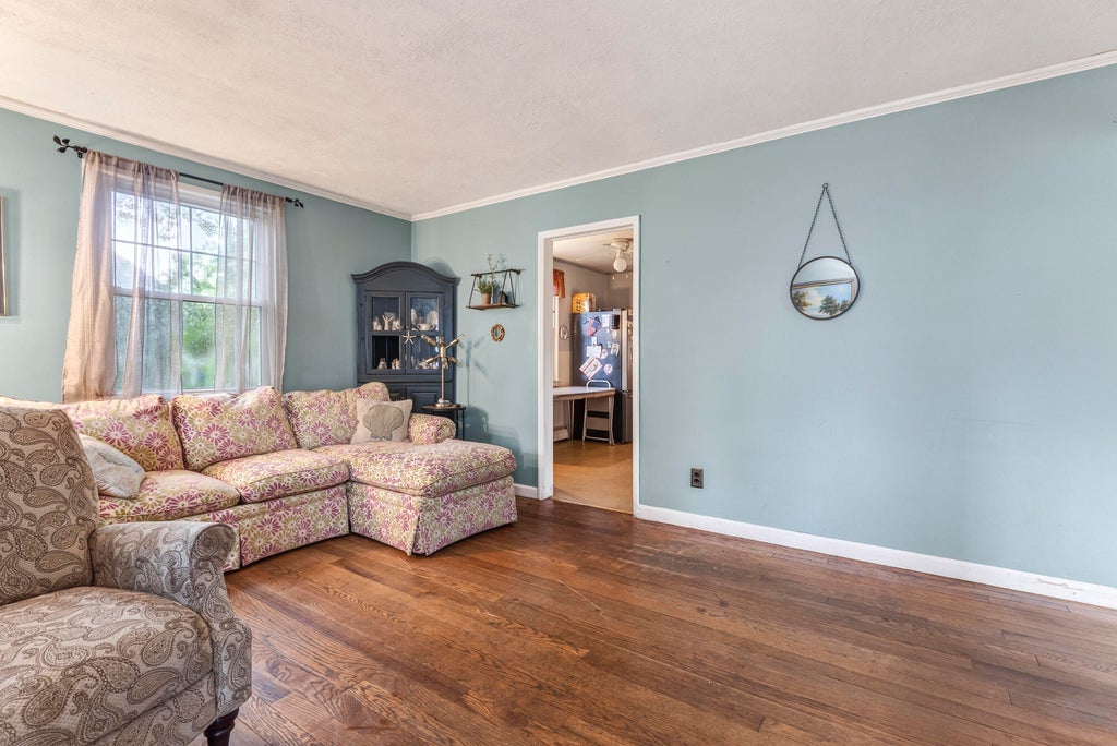 Photo of 21 Meadow Way, Cape Elizabeth, ME 04107 (MLS # 1675009)