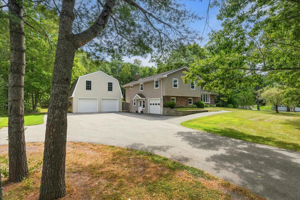 Photo of 195 Stillwater Avenue, Orono, ME 04473 (MLS # 1680767)