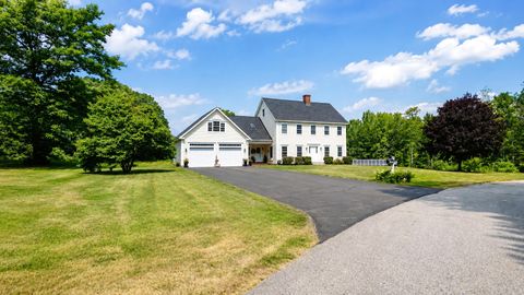 Photo of 16 Apple Lane, Gorham, ME 04038 (MLS # 1672387)