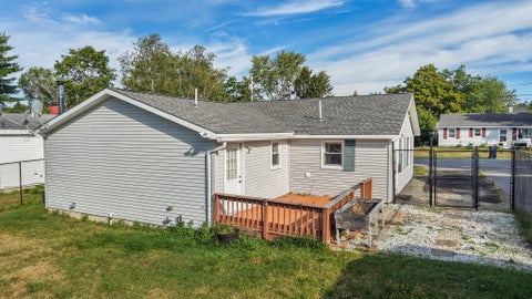 Photo of 126 Thornton Road, Bangor, ME 04401 (MLS # 1678401)