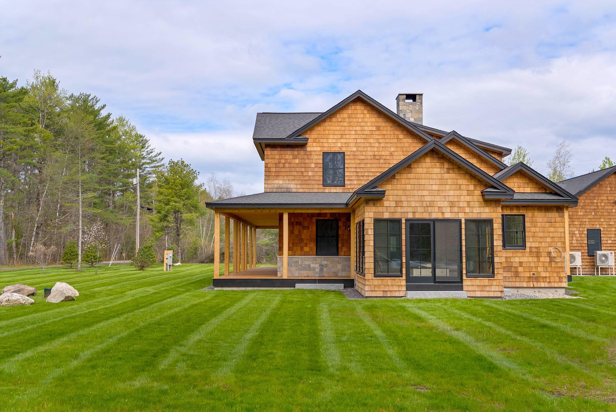 Casco, Maine, 04015, United States, 4 Bedrooms Bedrooms, ,5 BathroomsBathrooms,Residential,Active,2045792