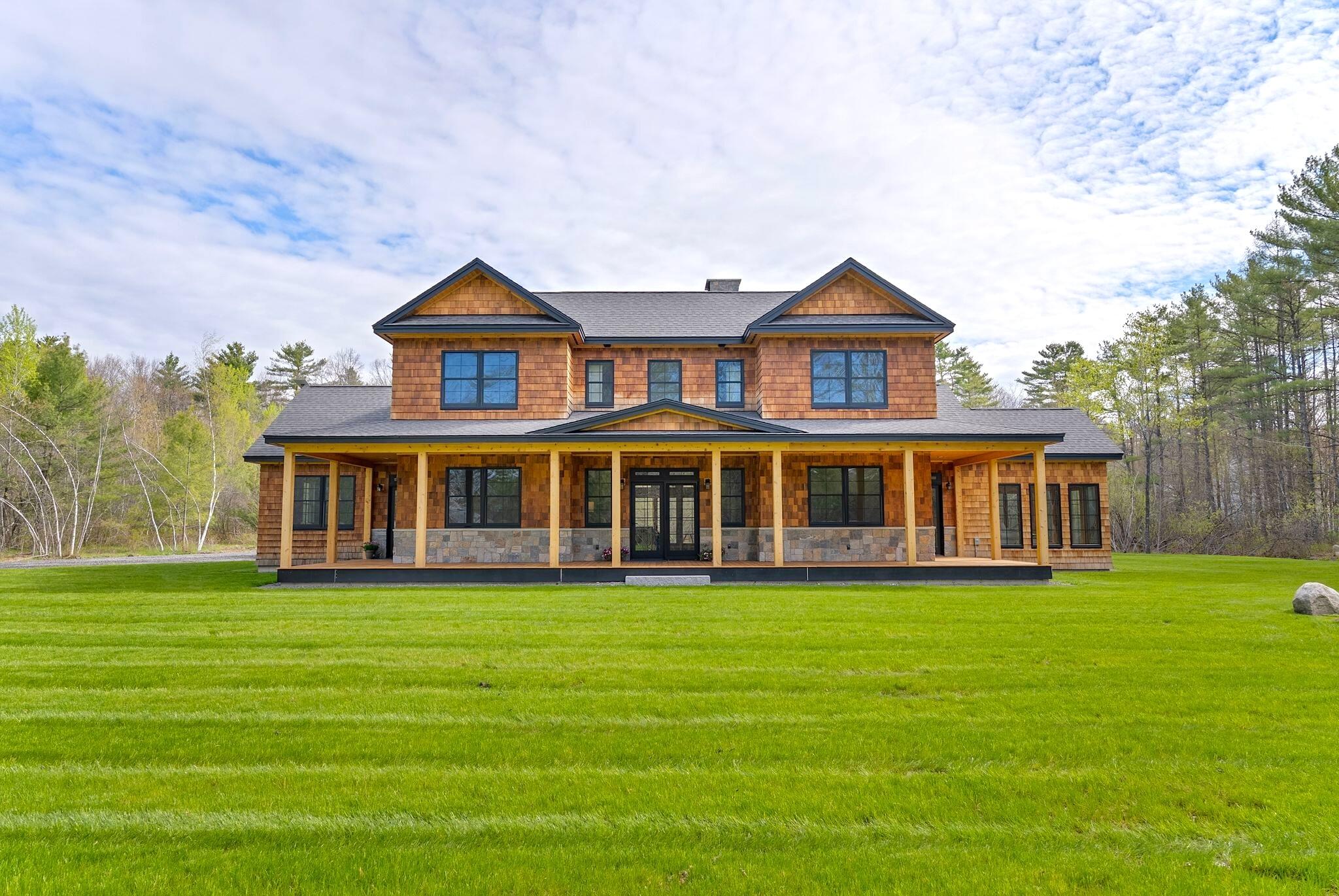 Casco, Maine, 04015, United States, 4 Bedrooms Bedrooms, ,5 BathroomsBathrooms,Residential,Active,2045792