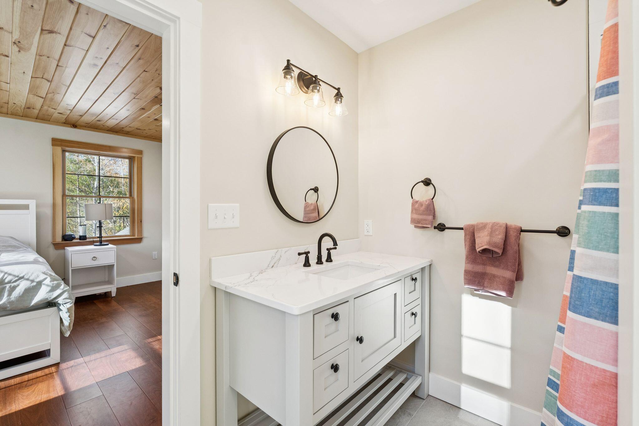 Casco, Maine, 04015, United States, 4 Bedrooms Bedrooms, ,5 BathroomsBathrooms,Residential,Active,2045792