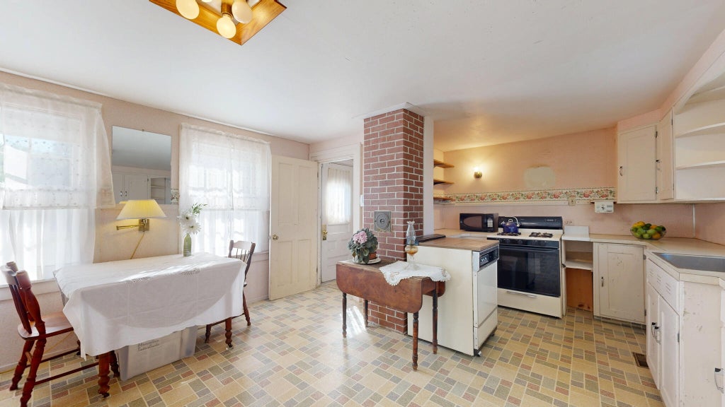 Photo of 884 River Road, Saint George, ME 04860 (MLS # 1672052)