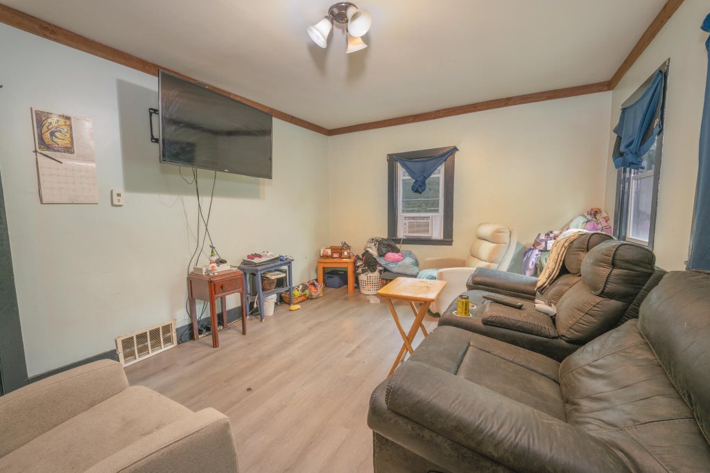 Photo of 18 Weymouth Street, Richmond, ME 04357 (MLS # 1681508)