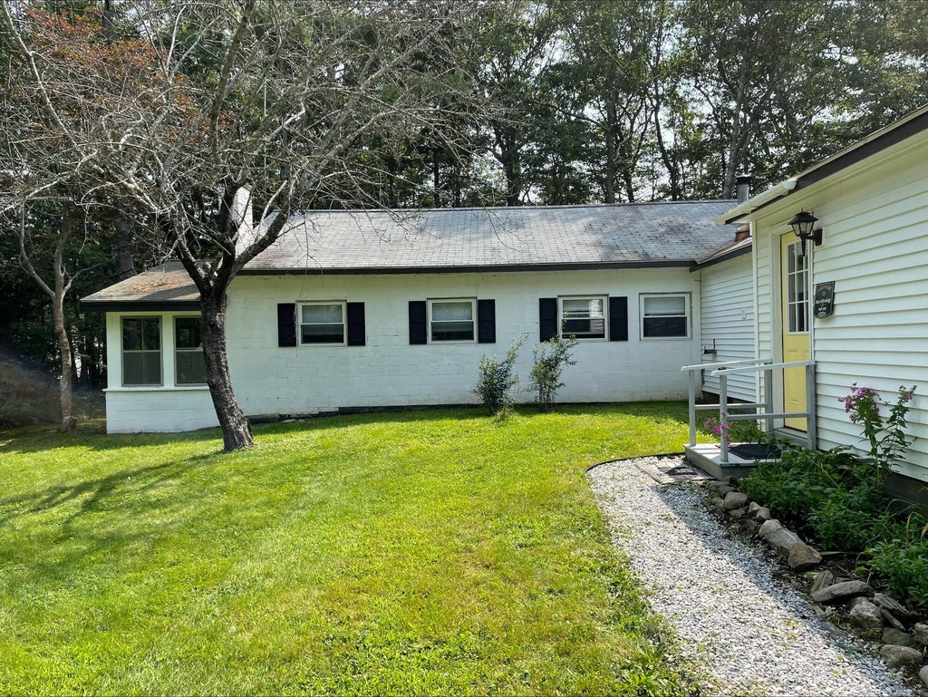 Photo of 494 Wiscasset Road, Boothbay, ME 04537 (MLS # 1682385)