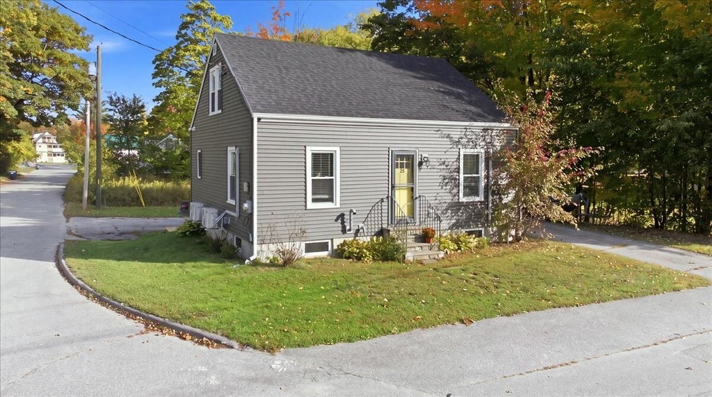 Photo of 25 Bolster Street, Auburn, ME 04210 (MLS # 1684034)