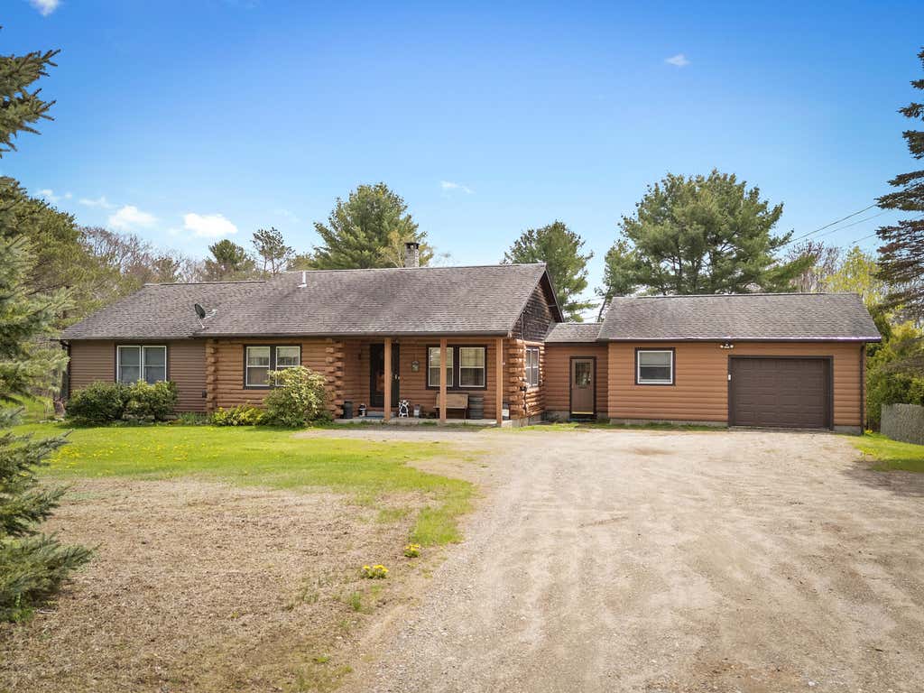 Photo of 2959 Camden Road, Warren, ME 04864 (MLS # 1662614)