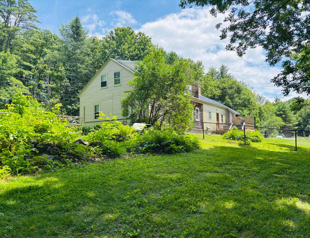 Photo of 1012 West Road, Belgrade, ME 04917 (MLS # 1669480)