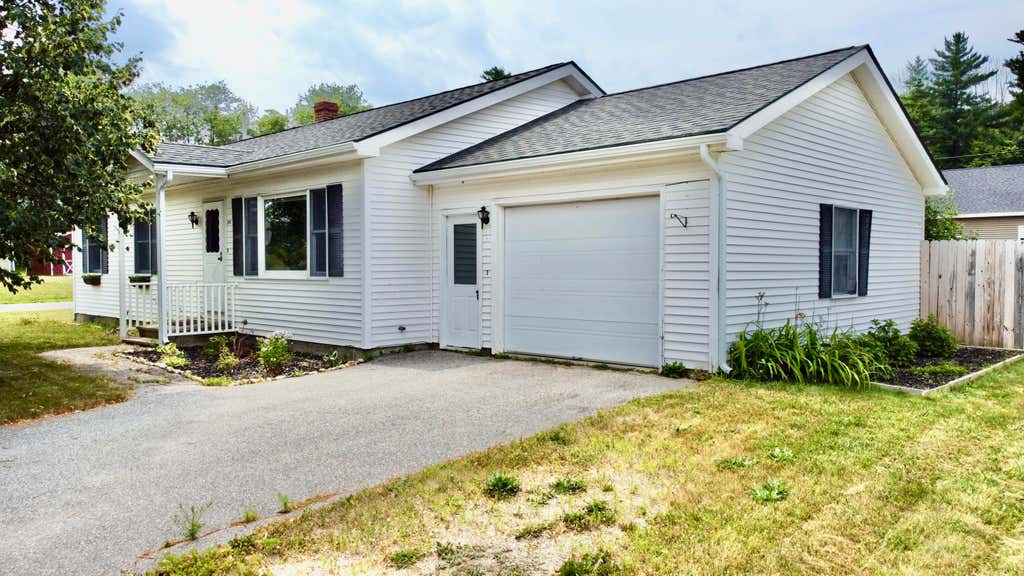 Photo of 25 Jans Boulevard, Lewiston, ME 04240 (MLS # 1671897)