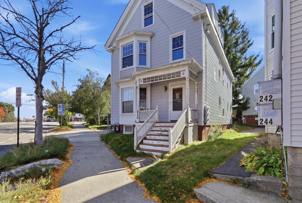 Photo of 240 Park Avenue, Portland, ME 04102 (MLS # 1684067)