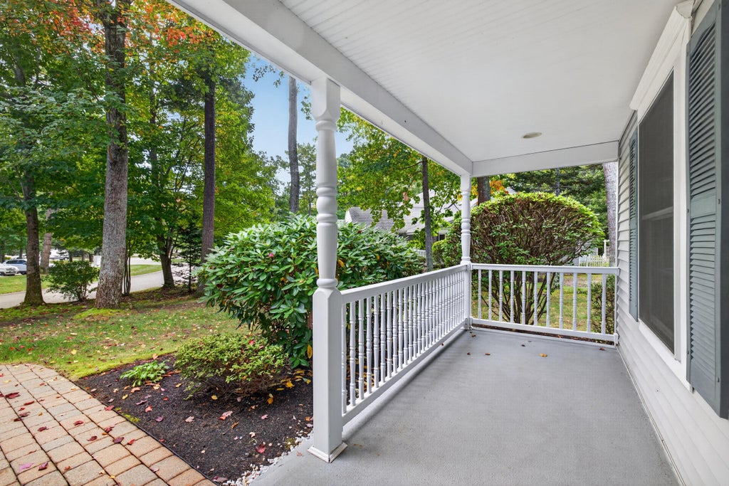 Photo of 11 Moncton Court #4, Kennebunk, ME 04043 (MLS # 1682898)