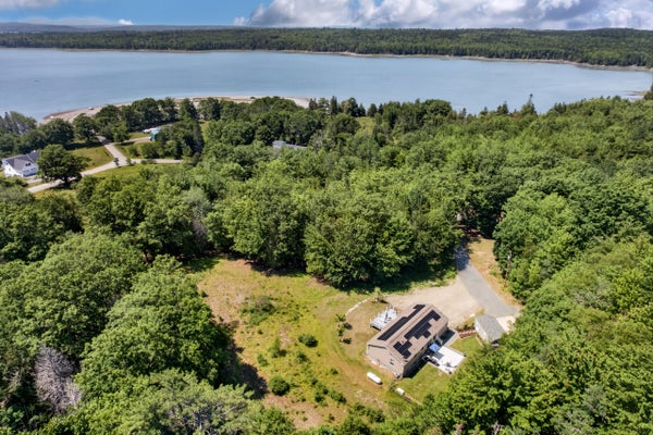 112 RACOON COVE RD, LAMOINE, ME 04605 - Image 4e24394273a9e44dd1eabeb7ecbeb3ec/2087312248