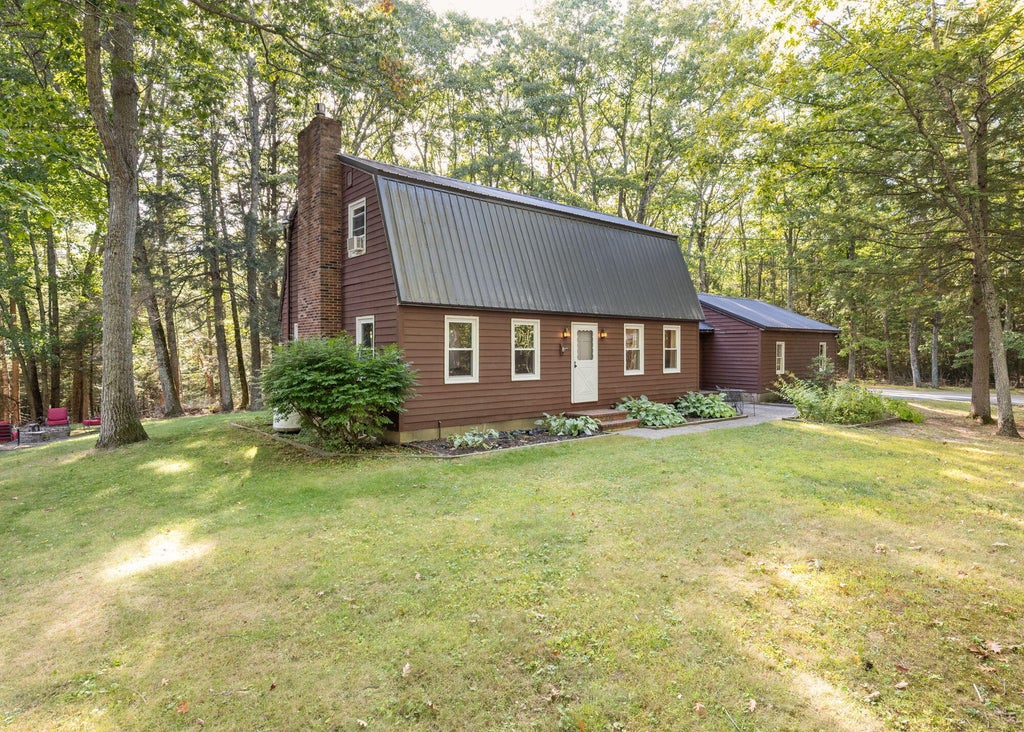 Photo of 27 White Rock Drive, Gorham, ME 04038 (MLS # 1682199)