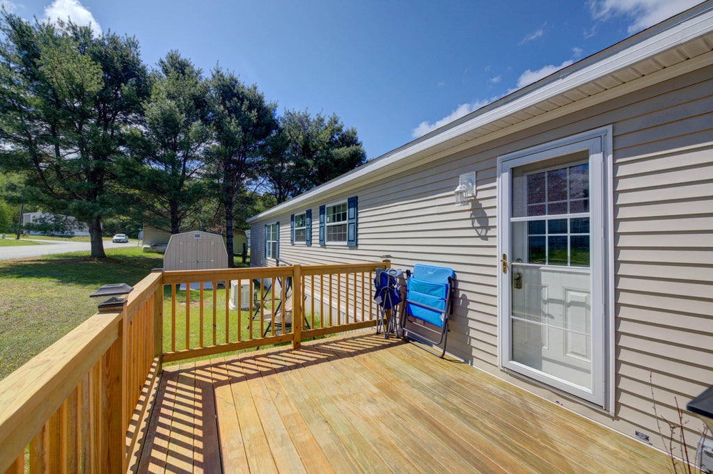 Photo of 20 Purington Avenue, Mechanic Falls, ME 04256 (MLS # 1664712)