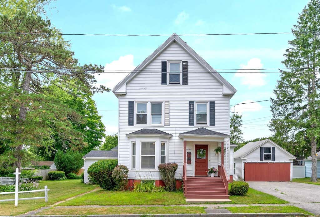 Photo of 14 Devon Street, Portland, ME 04102 (MLS # 1661185)