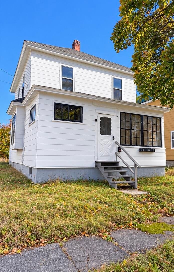 Photo of 421 Penobscot Avenue, Millinocket, ME 04462 (MLS # 1684774)