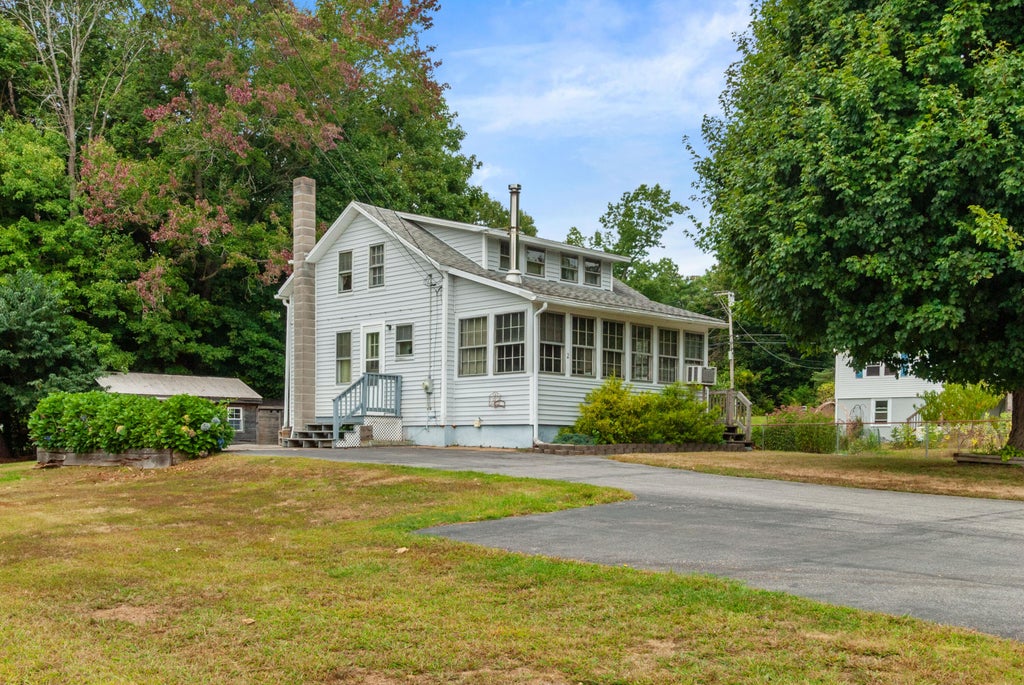 Photo of 2 Meadow Lane, Kittery, ME 03904 (MLS # 1679849)