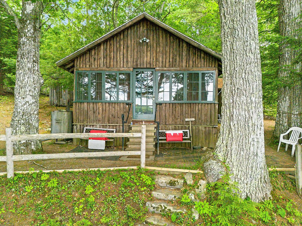 Photo of 80 Park Lane, Vassalboro, ME 04989 (MLS # 1669859)