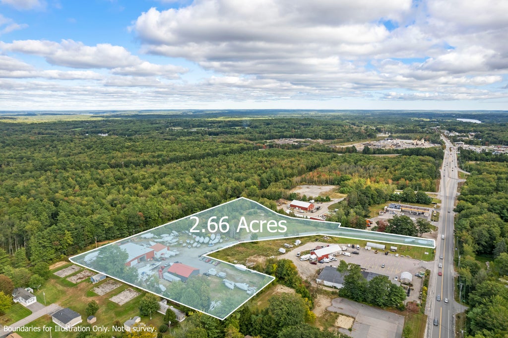 Photo of 34 Compass Lane, Topsham, ME 04086 (MLS # 1641219)