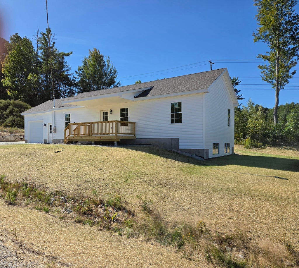 Photo of 19 Welchville Commons Drive, Oxford, ME 04270 (MLS # 1672972)
