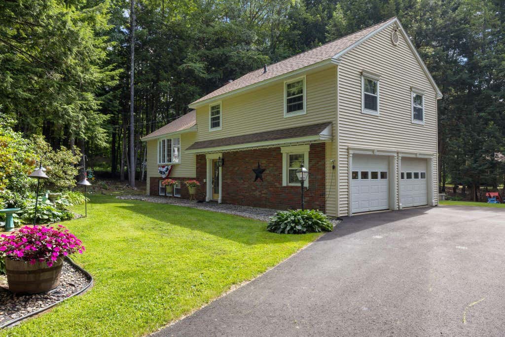 Photo of 59 Country Club Road, Manchester, ME 04351 (MLS # 1677139)