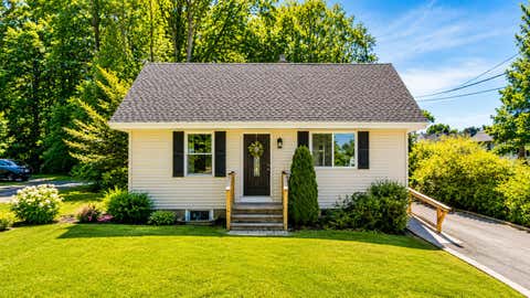 Photo of 11 Idaho Street, Portland, ME 04103 (MLS # 1674776)