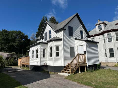Photo of 566 Washington Avenue, Portland, ME 04103 (MLS # 1677260)