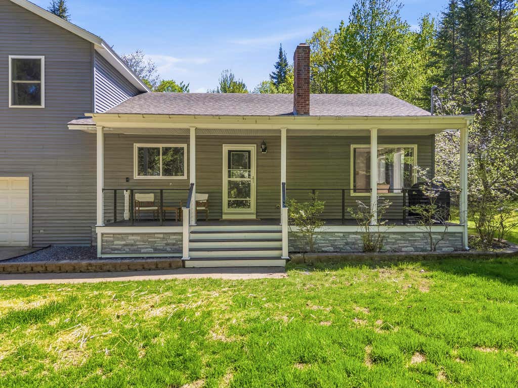 Photo of 789 Brighton Hill Road, Minot, ME 04258 (MLS # 1663834)