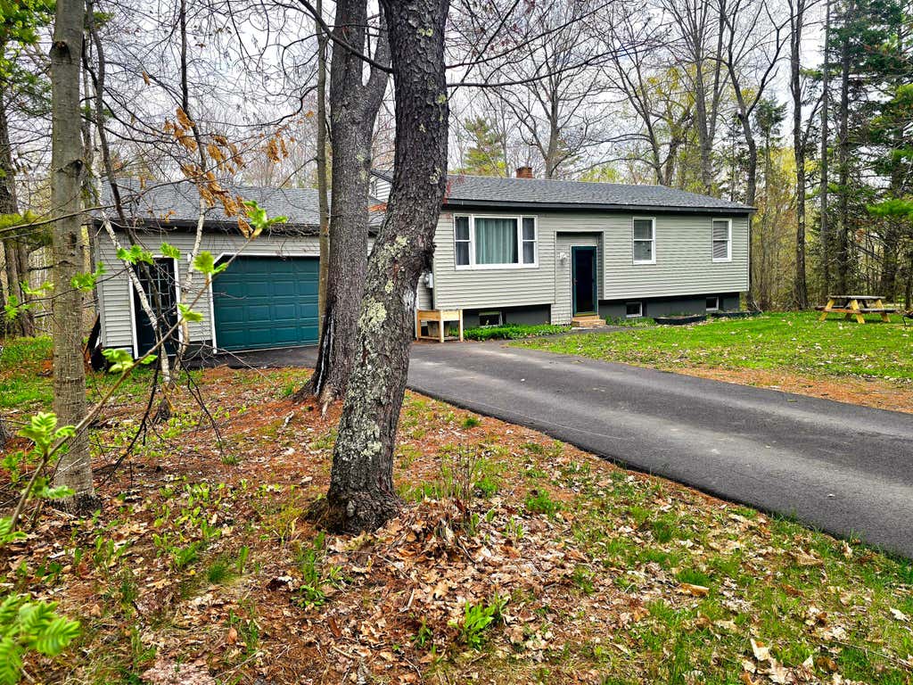 Photo of 20 Ruth Avenue, Hampden, ME 04444 (MLS # 1662154)