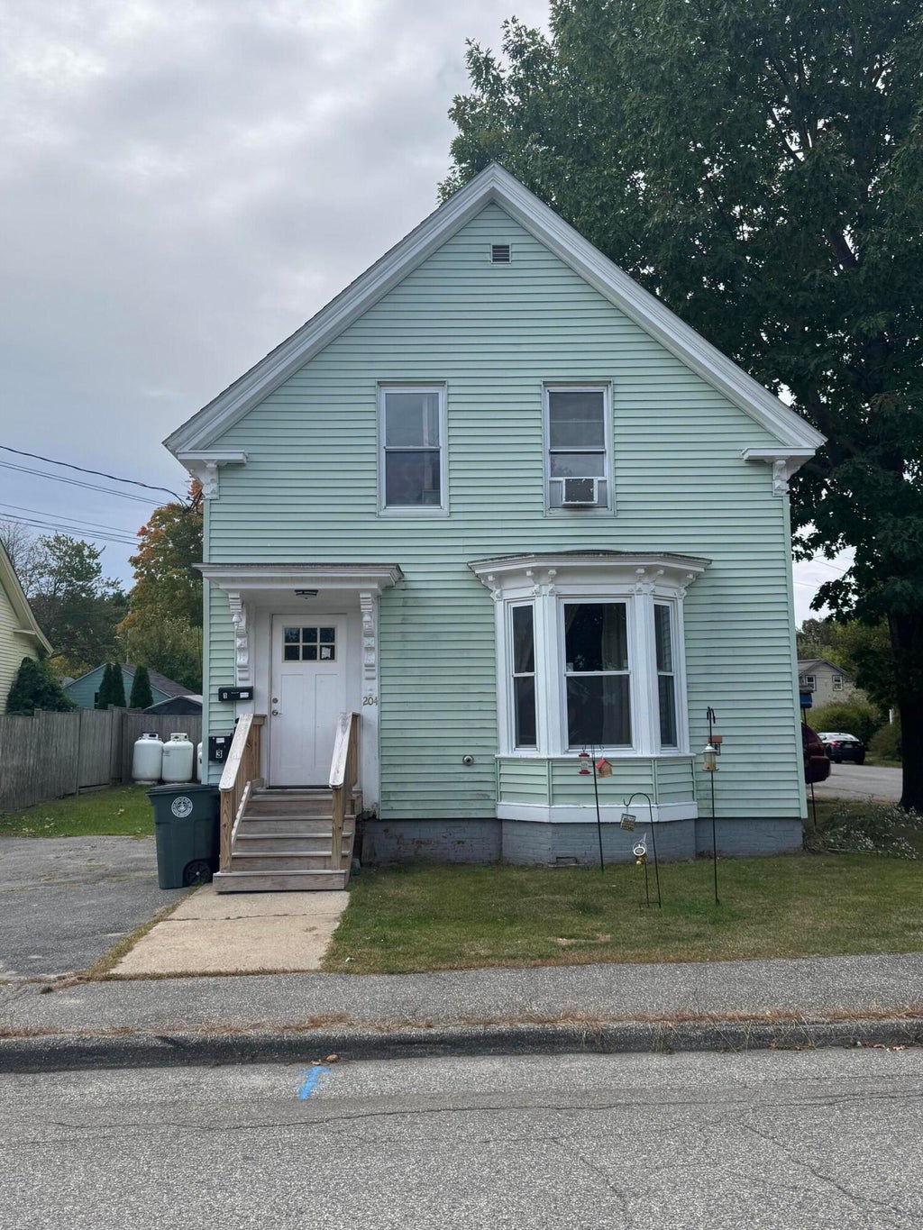 Photo of 204 W Valentine Street, Westbrook, ME 04092 (MLS # 1685016)