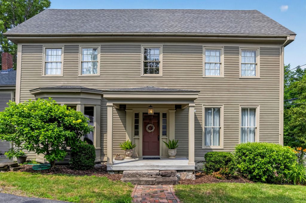 Photo of 54 Federal Street, Wiscasset, ME 04578 (MLS # 1671058)