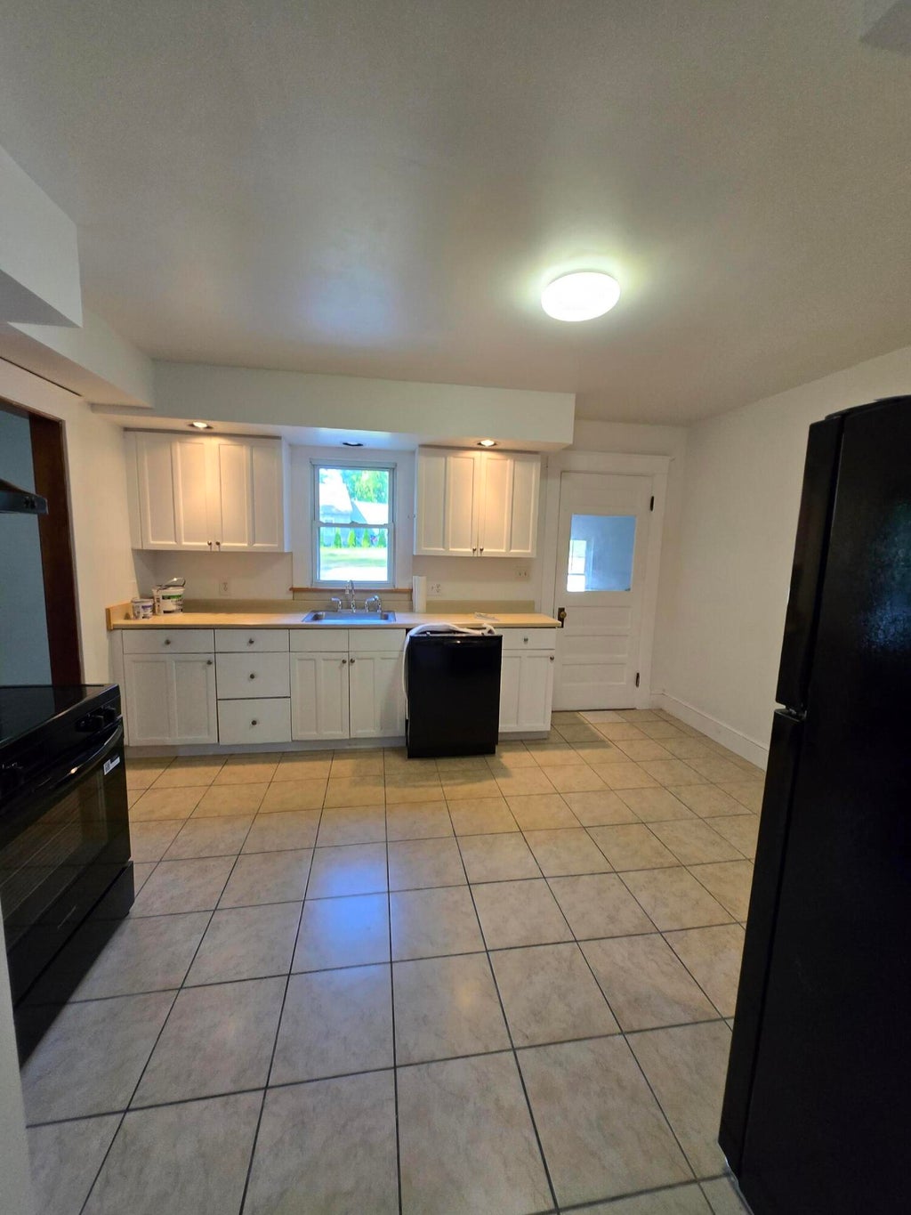 Photo of 25 Falmouth Road, Falmouth, ME 04105 (MLS # 1682347)