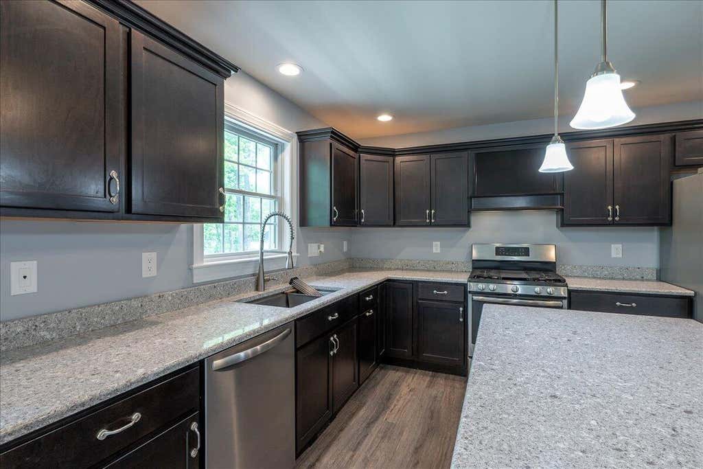Photo of 116 Mountain View Extension, Rockland, ME 04841 (MLS # 1667201)