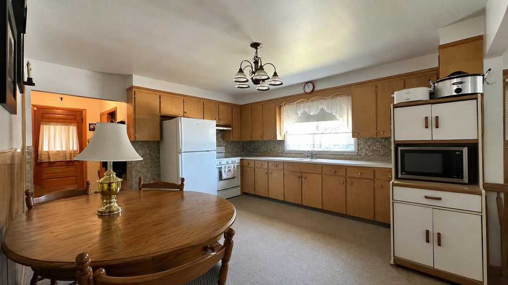 Photo of 9 Sherbrooke Avenue, Lewiston, ME 04240 (MLS # 1673692)