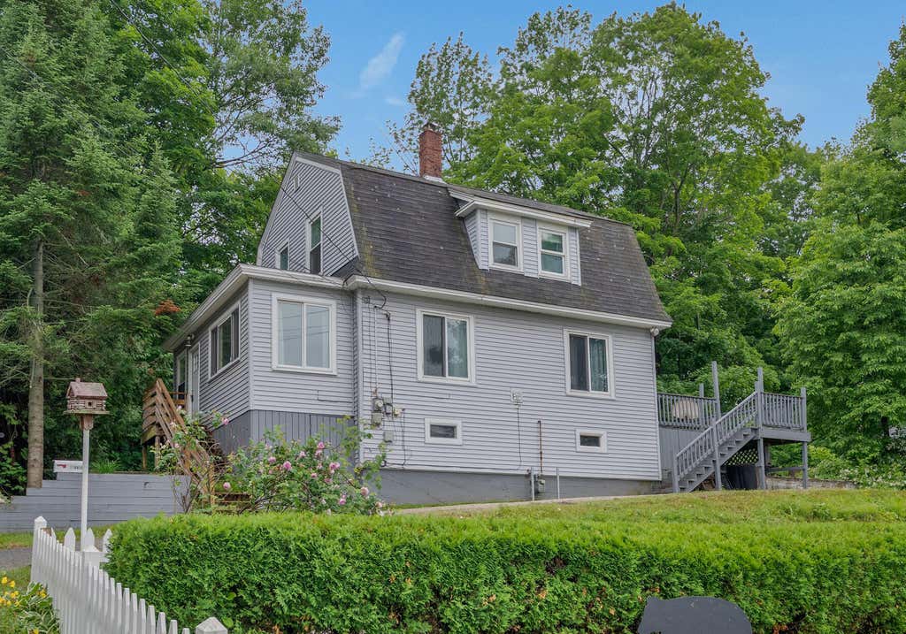 Photo of 127 Broad Street, Auburn, ME 04210 (MLS # 1668070)